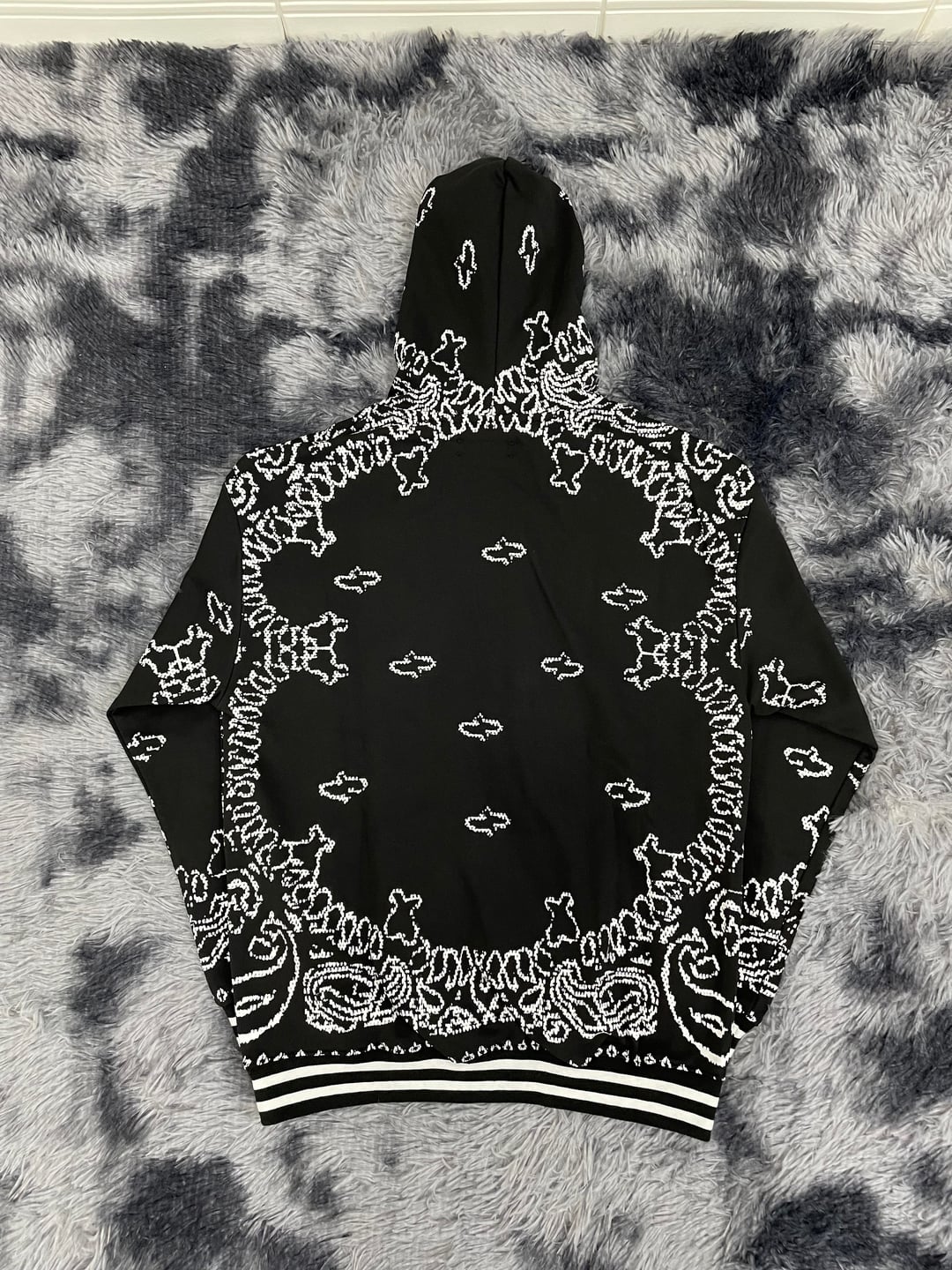 amiri bandana hoodie