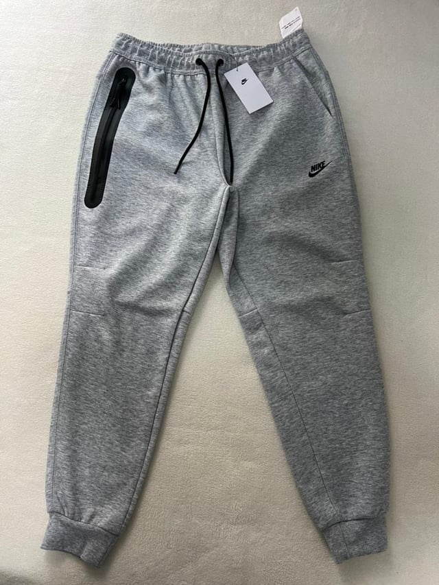 Nike tech